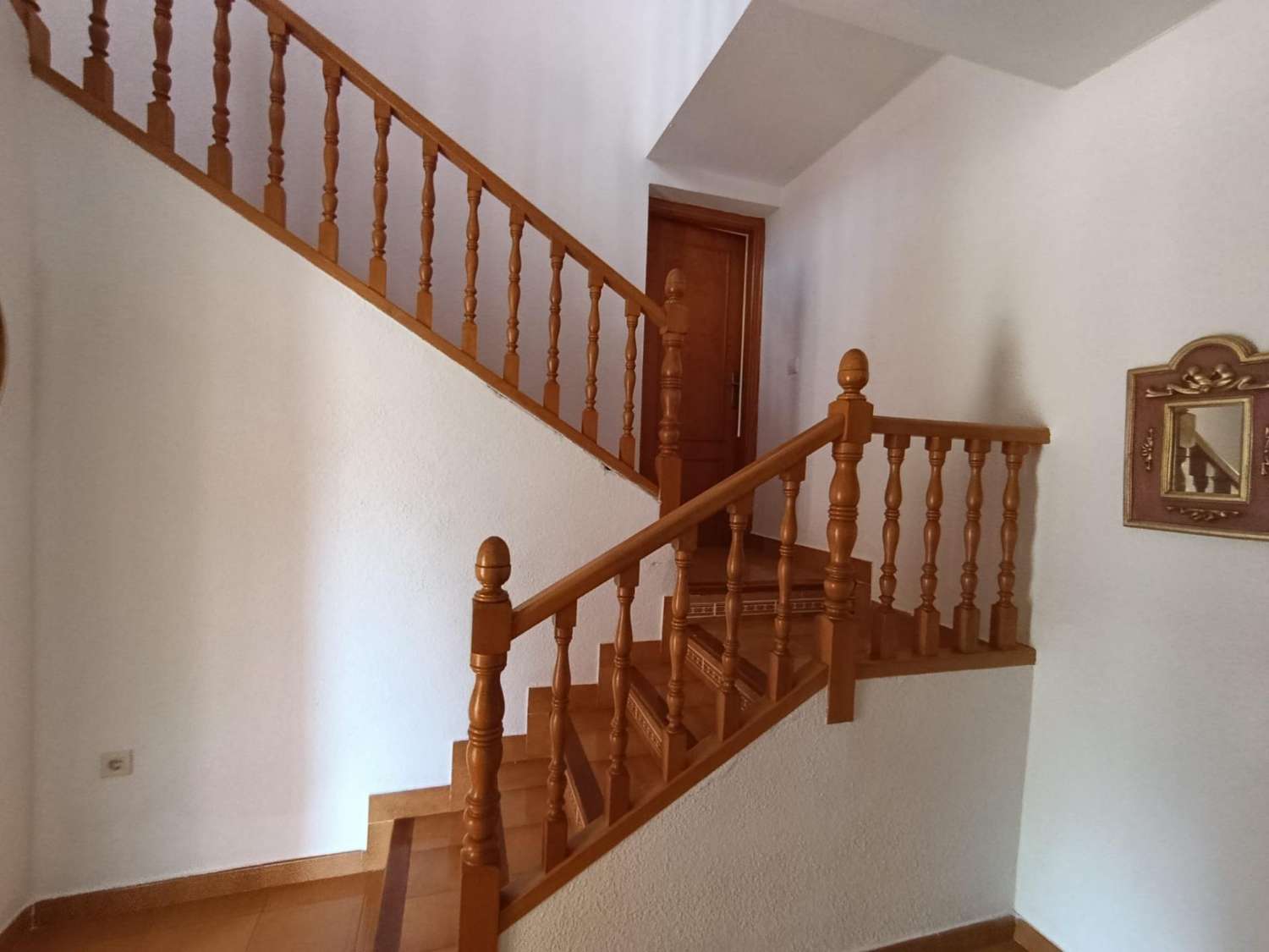Extraordinaria villa con dos viviendas gemelas