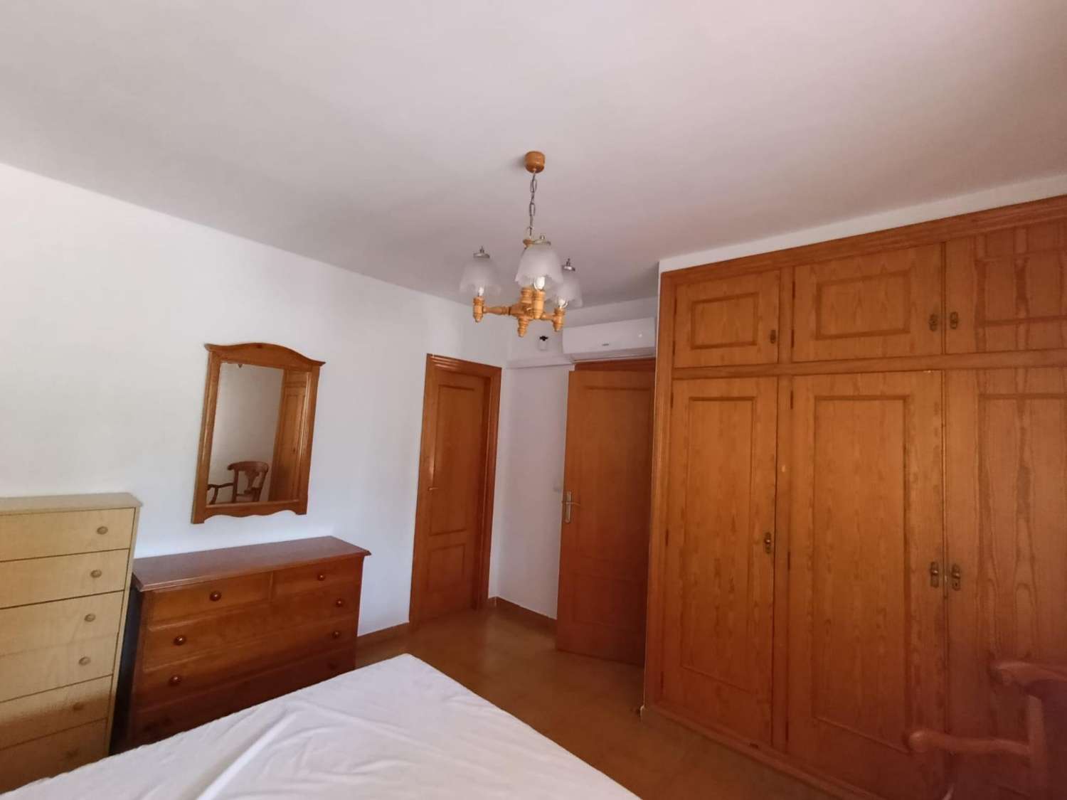Extraordinaria villa con dos viviendas gemelas