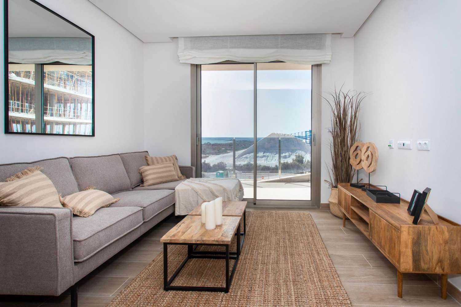 Increíble Apartamento en Santa Pola ¡A Solo 80 Metros del Mar!