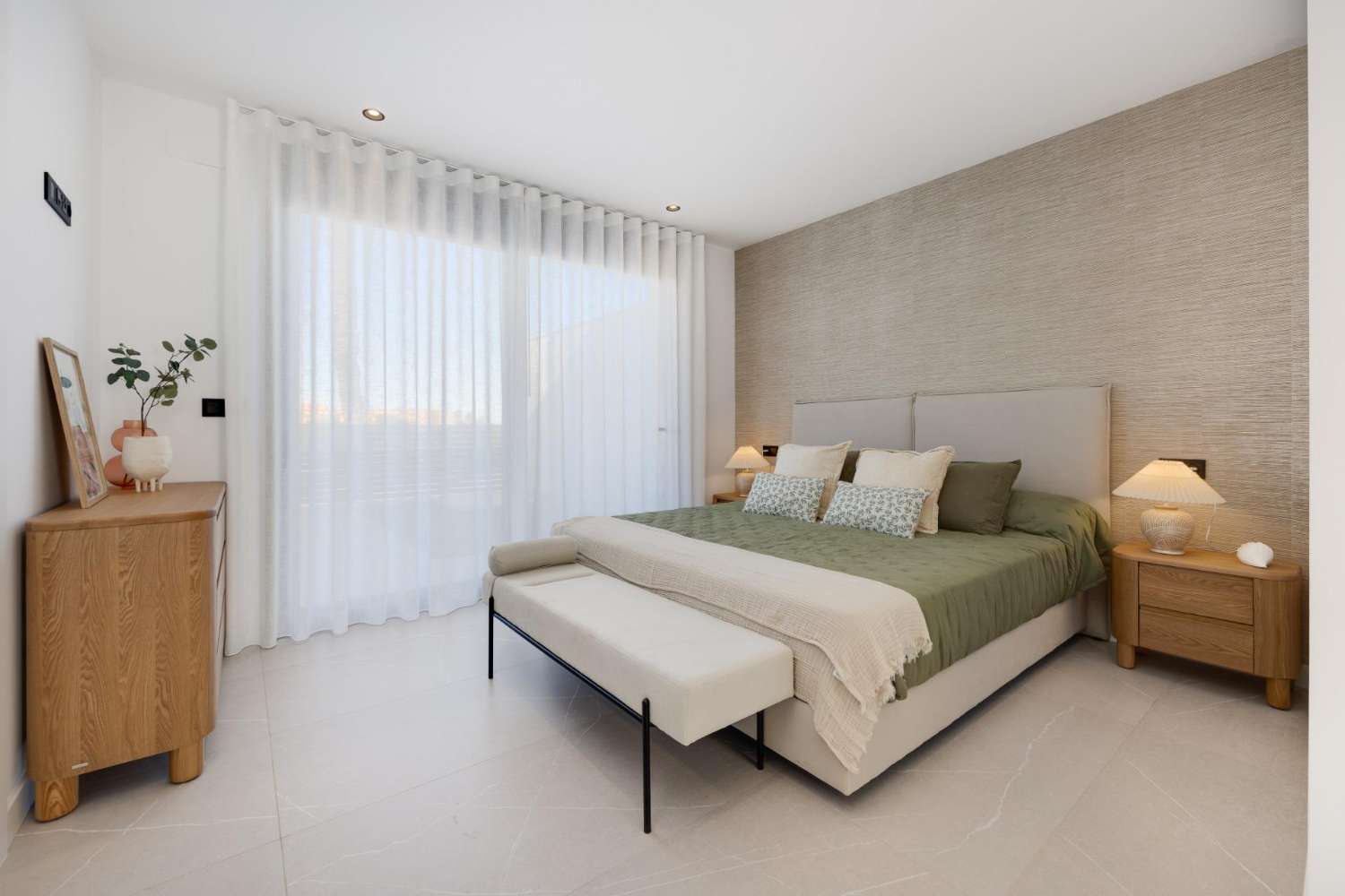 Exclusiva Villa en Torrevieja: Lujo, Comodidad y Proximidad al Mar
