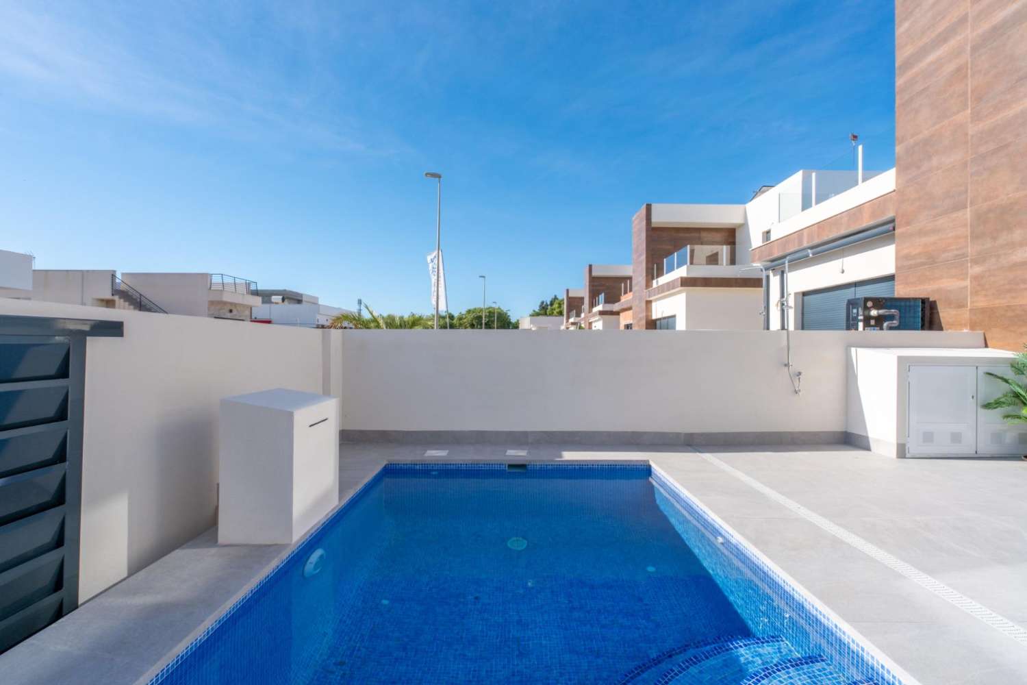 Villa individual en Daya Nueva