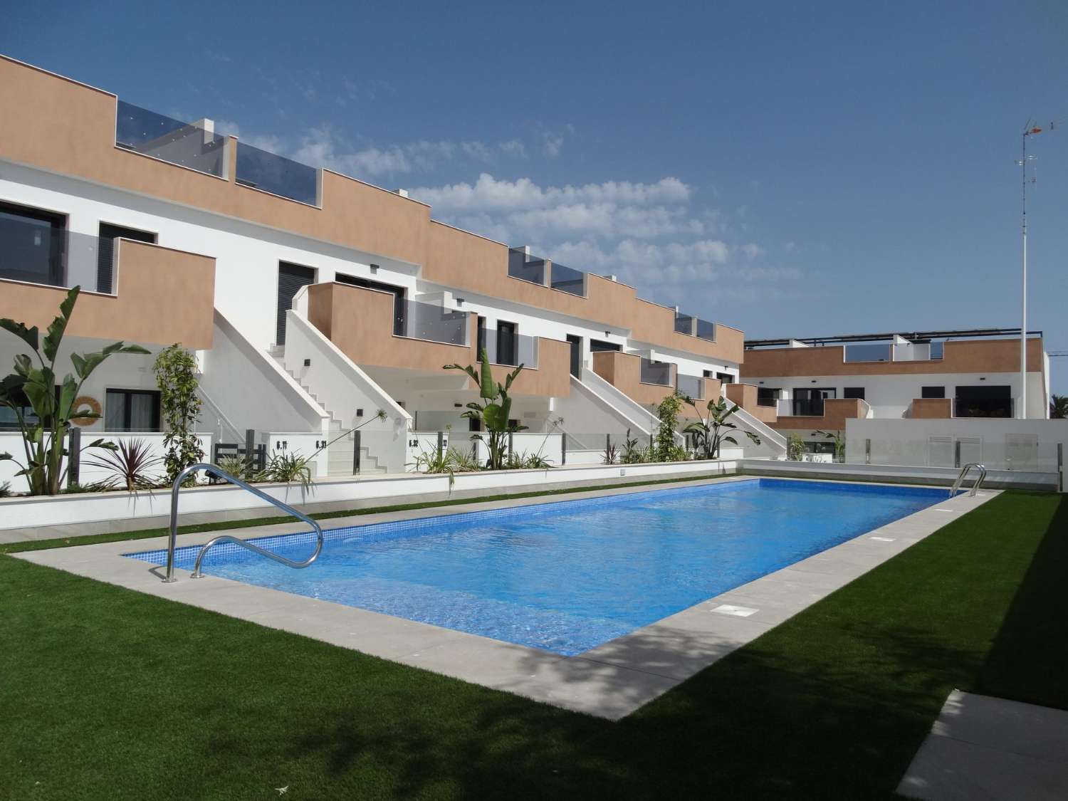 Exclusivo Bungalow en Las Higuericas, Pilar de la Horadada