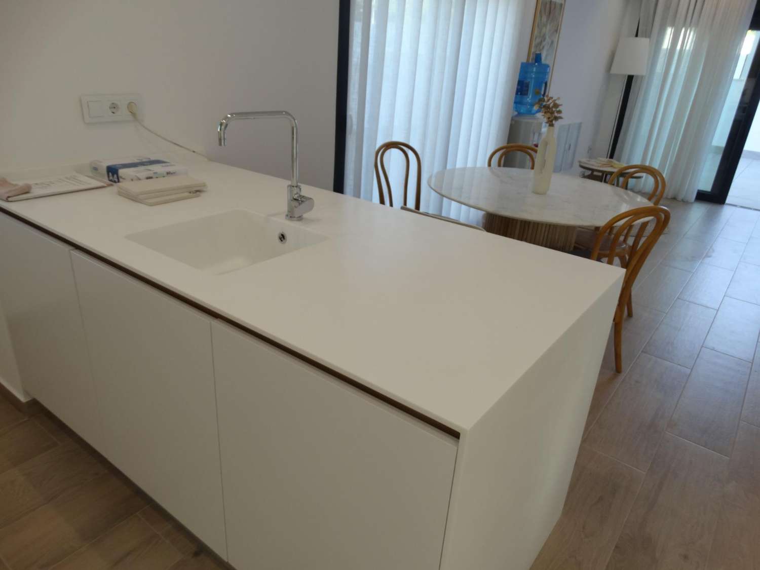 Bungalow Soleado con Terraza Privada en Pilar de la Horadada