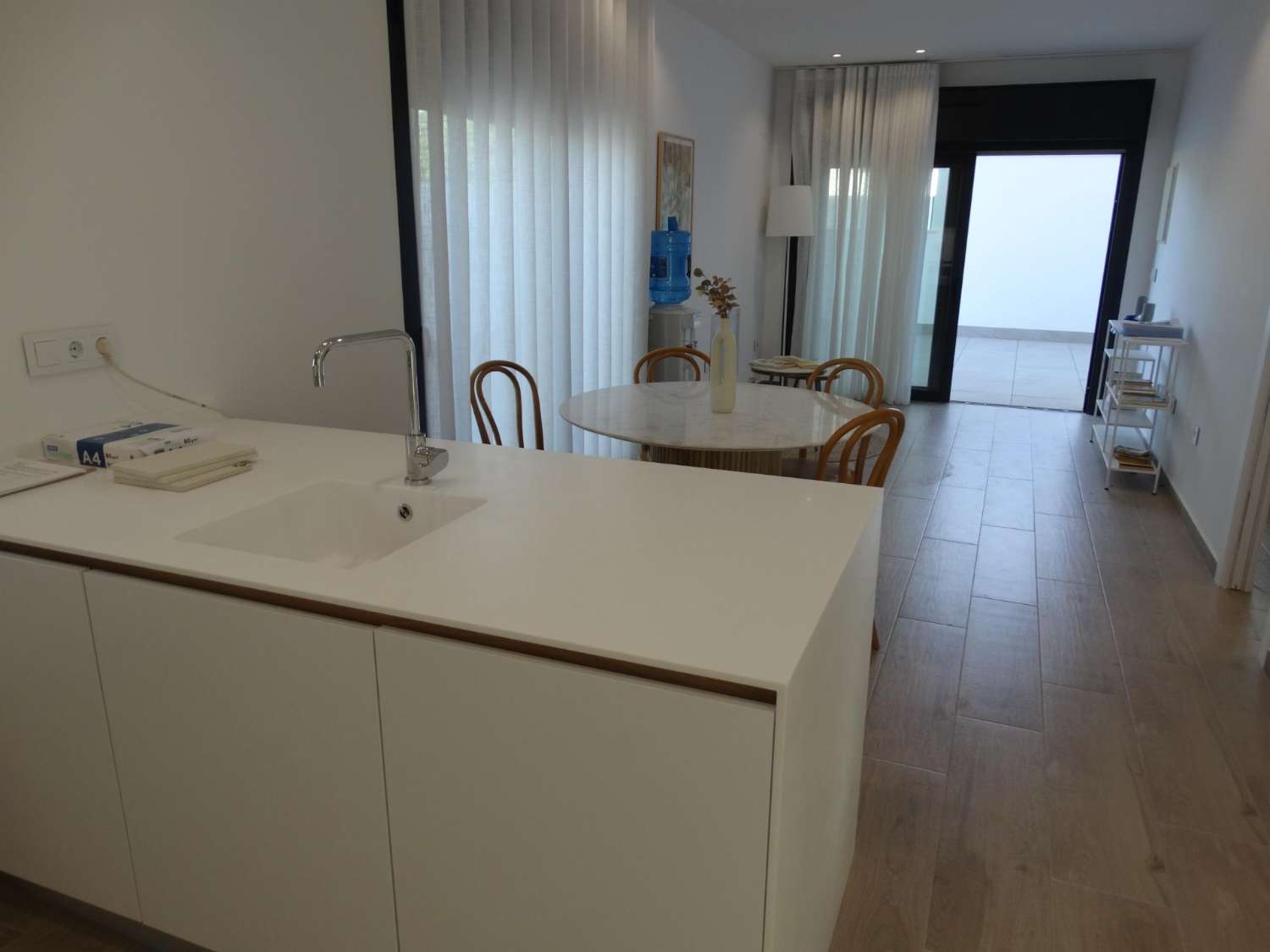 Bungalow Soleado con Terraza Privada en Pilar de la Horadada