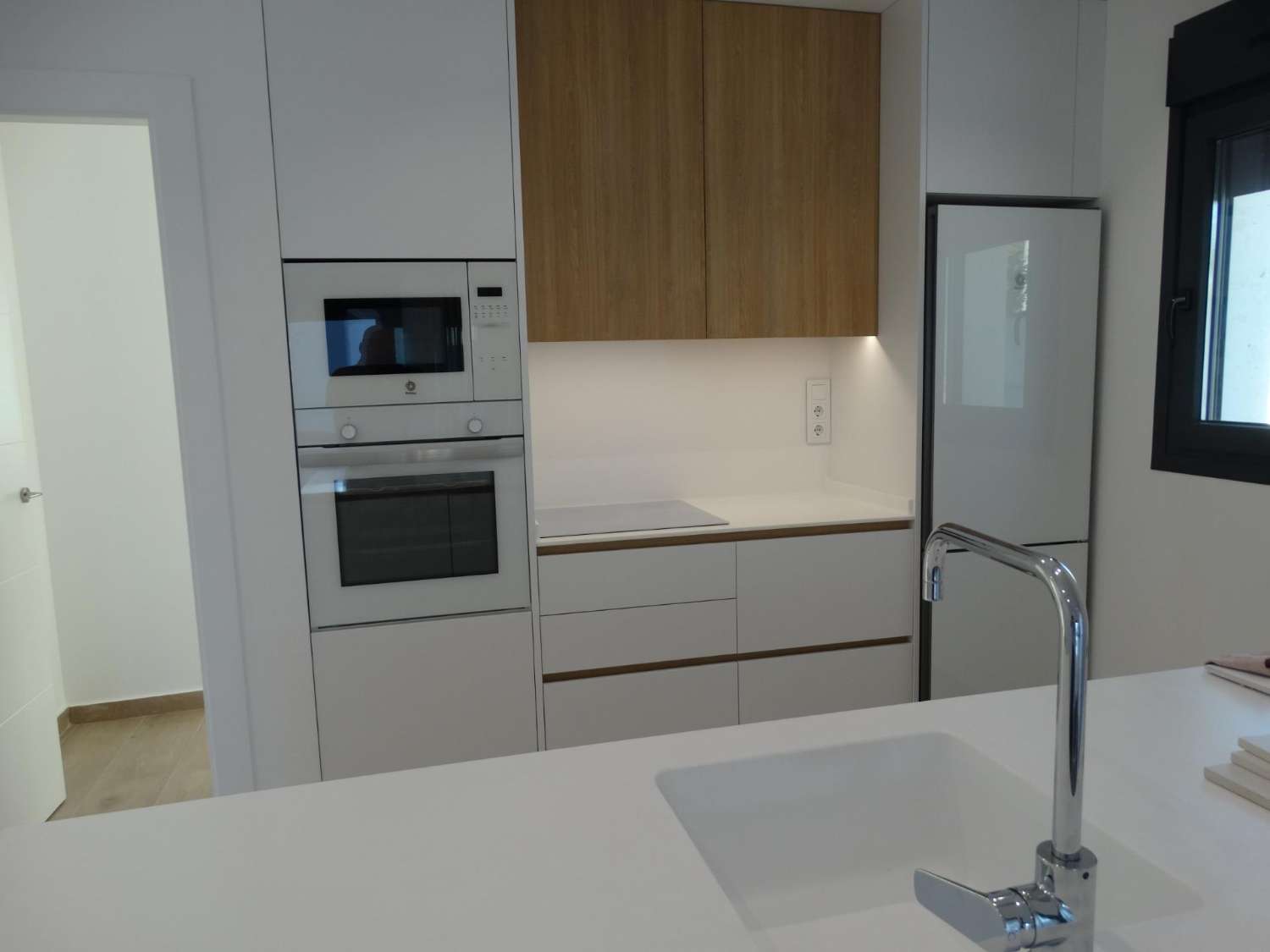 Bungalow Soleado con Terraza Privada en Pilar de la Horadada