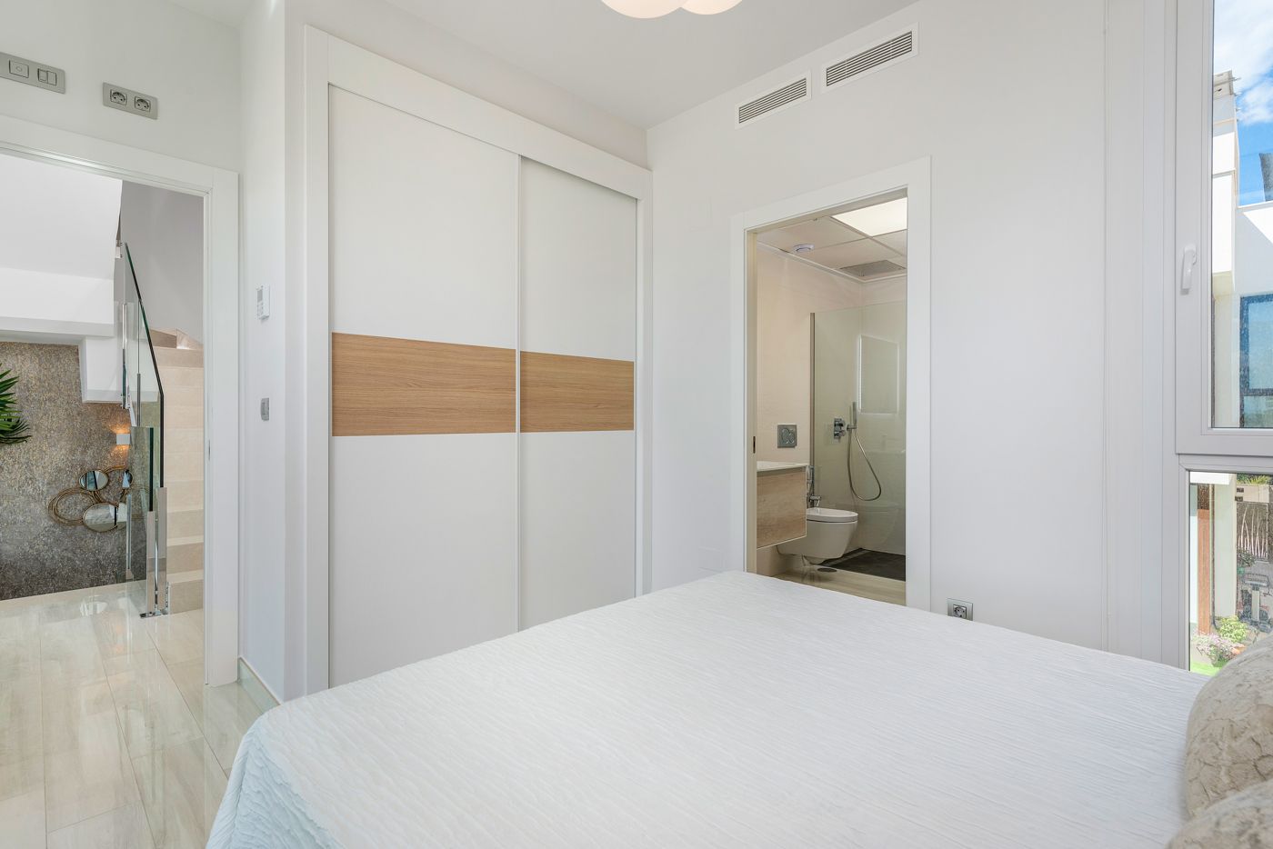 Exquisita Villa con Piscina Privada y Jardín en Ciudad Quesada