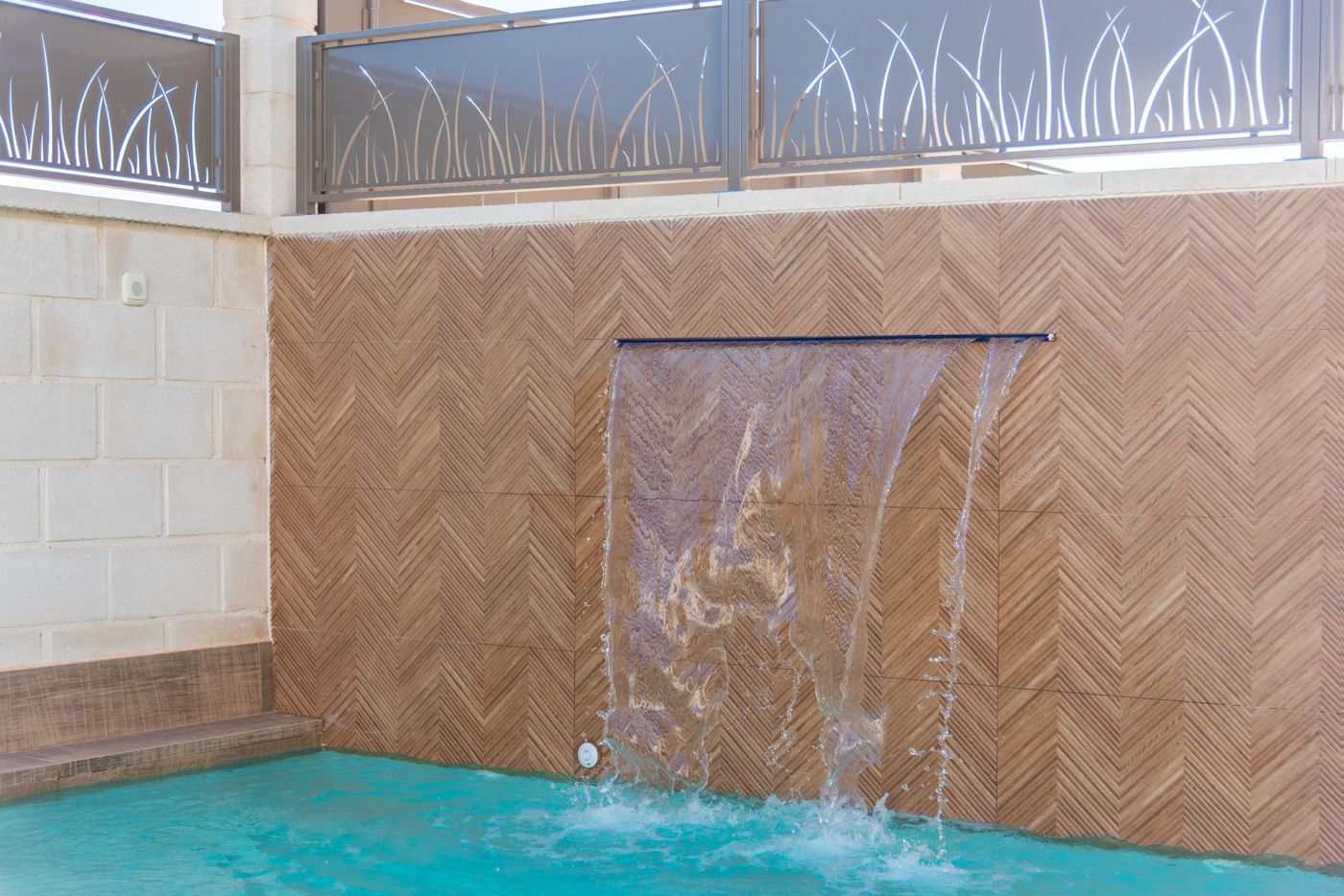 Exquisita Villa con Piscina Privada y Jardín en Ciudad Quesada