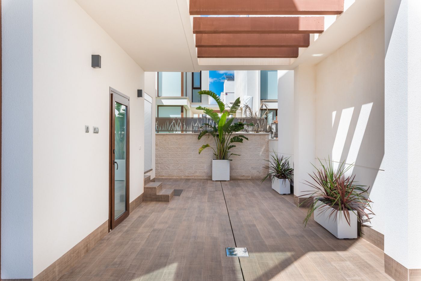 Exquisita Villa con Piscina Privada y Jardín en Ciudad Quesada