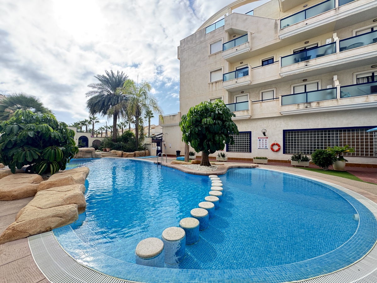 Appartamento con 2 camere da letto e 1 bagno a Cabo Roig