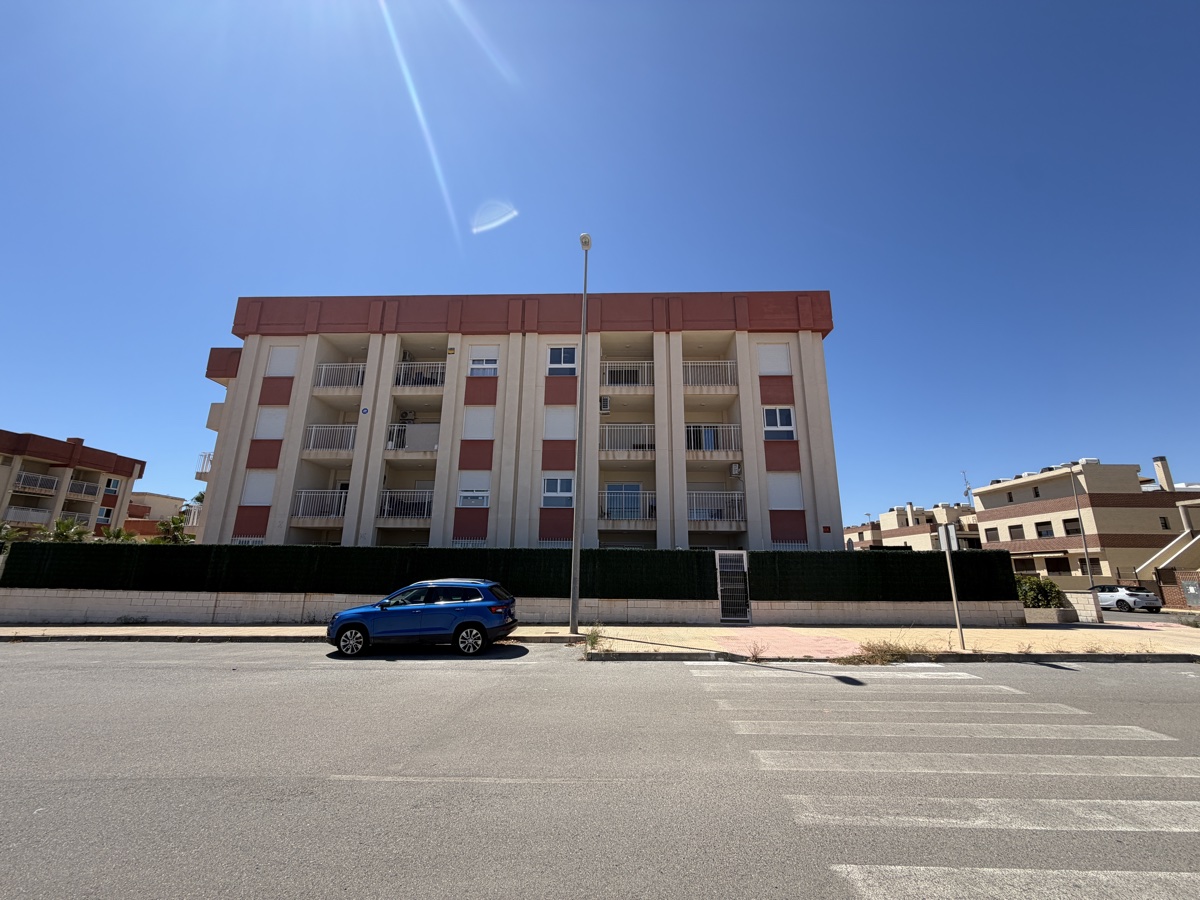 Appartement de 2 chambres / 2 salles de bain à Lomas De Cabo Roig