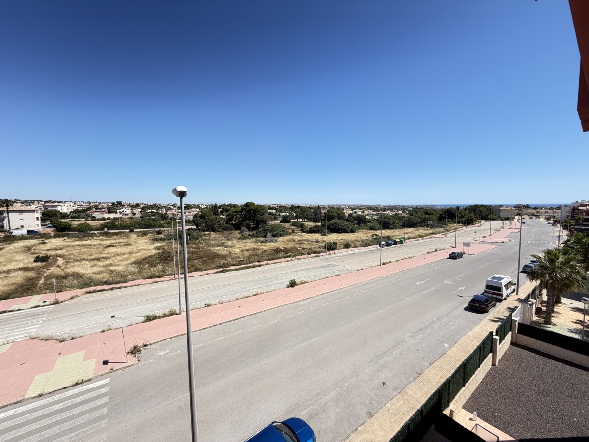 Appartement de 2 chambres / 2 salles de bain à Lomas De Cabo Roig