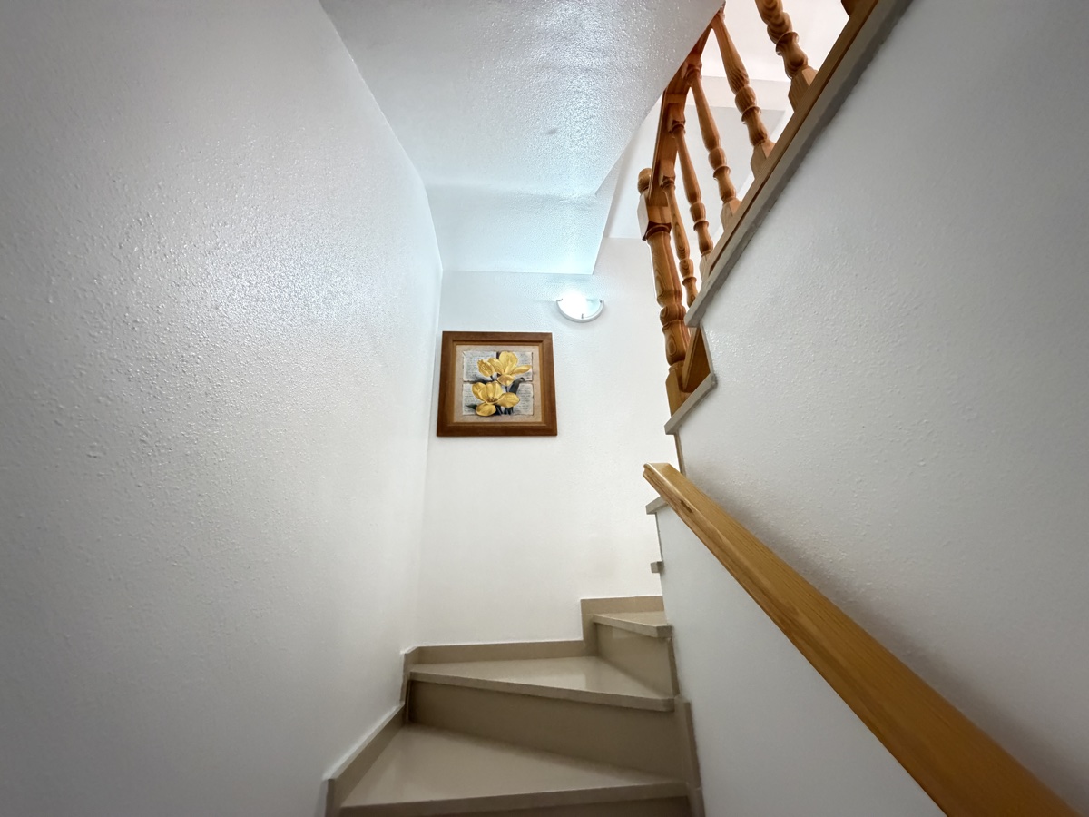 Casa adosada de 2 dormitorios y 2 baños en La Zenia