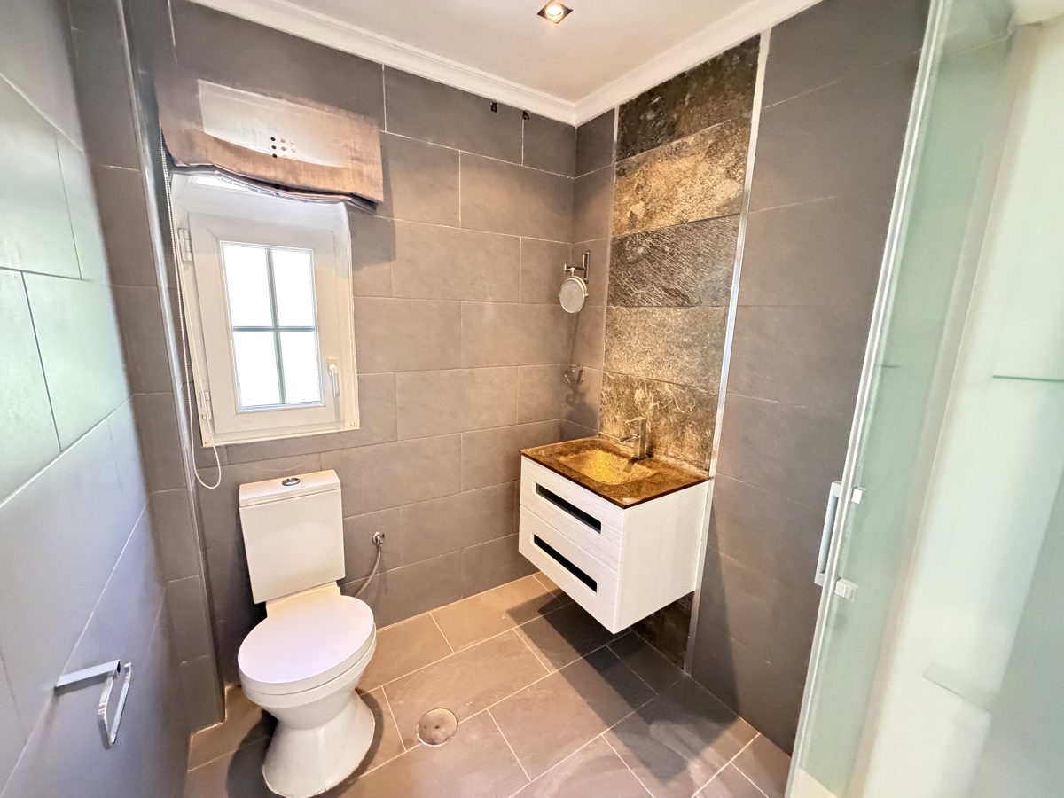 Villa de 4 dormitorios/4 baños en Las Ramblas Golf