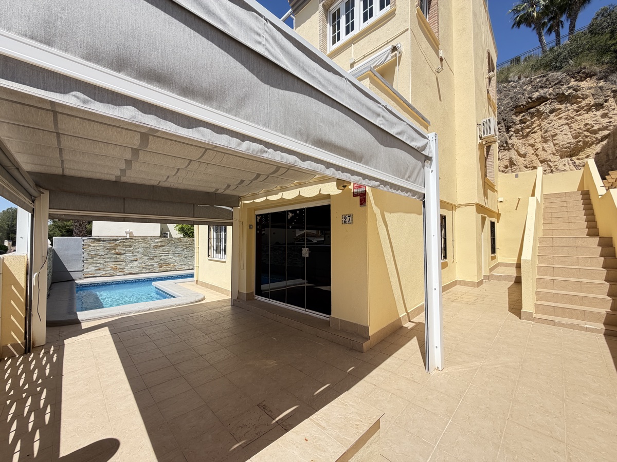 Villa de 4 dormitorios/4 baños en Las Ramblas Golf