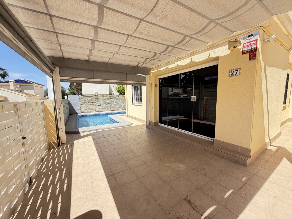 Villa de 4 dormitorios/4 baños en Las Ramblas Golf
