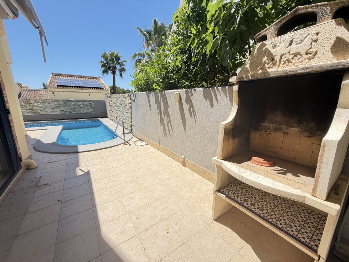 Villa de 4 dormitorios/4 baños en Las Ramblas Golf
