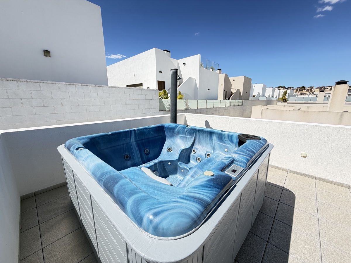 Villa 3 chambres / 2 salles de bain à Villamartin
