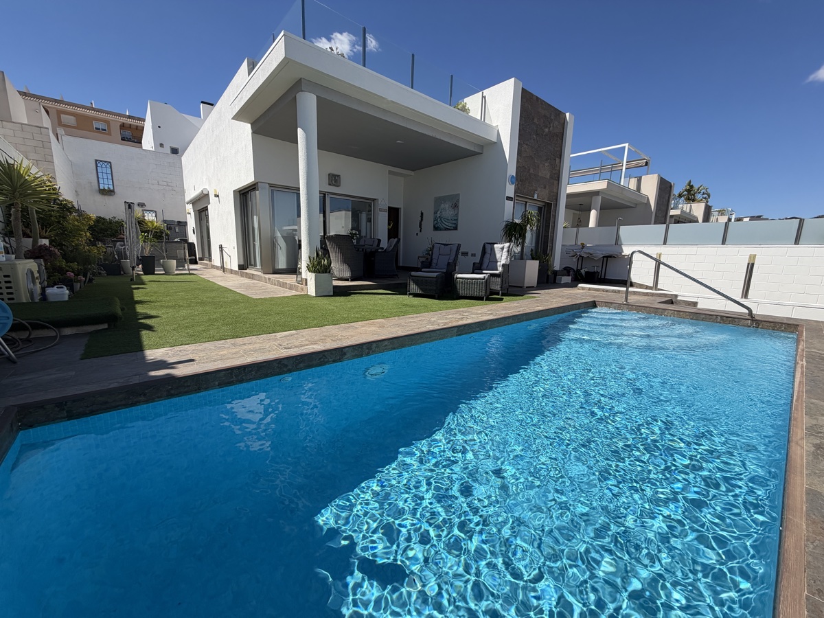 Villa 3 chambres / 2 salles de bain à Villamartin