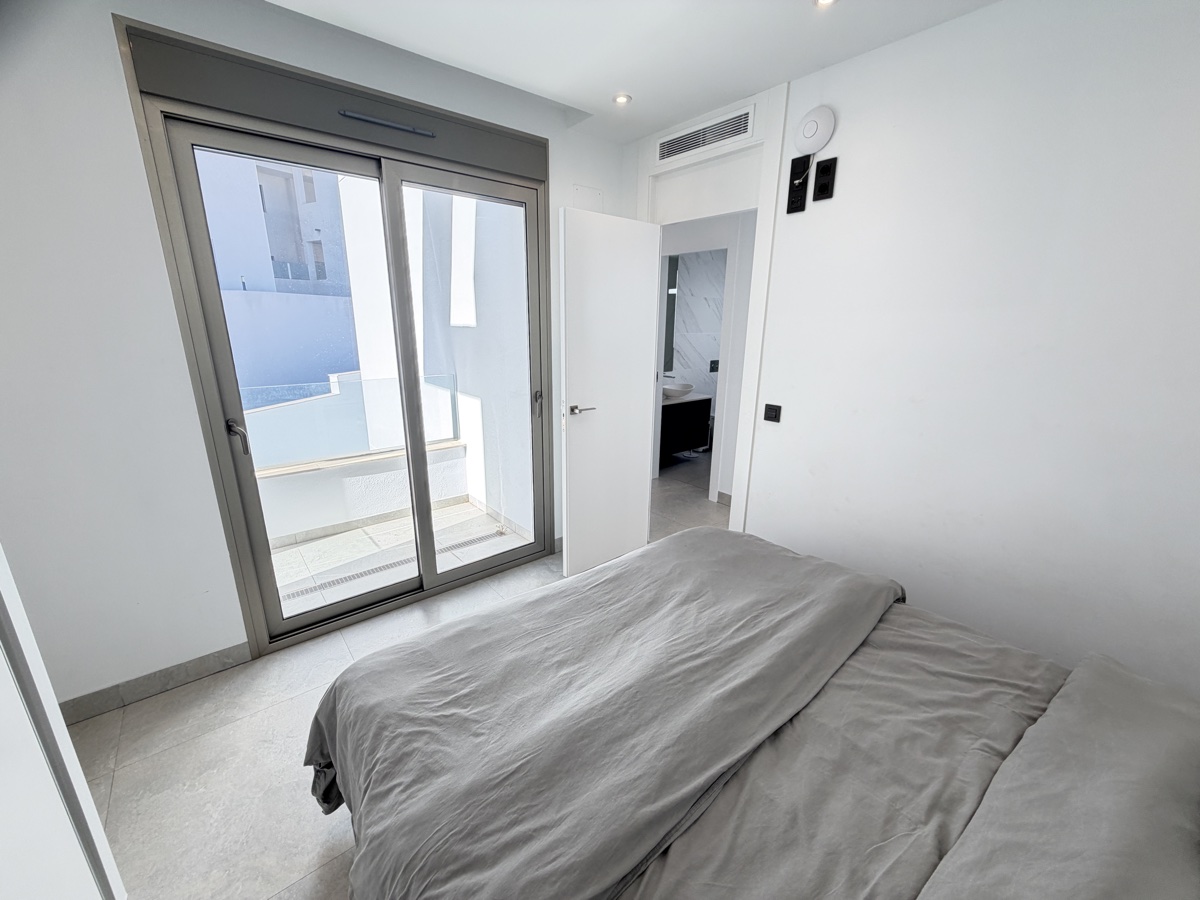 Villa de 4 dormitorios y 3 baños en Villamartin