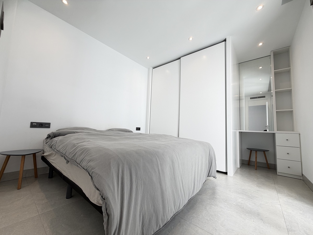 Villa de 4 dormitorios y 3 baños en Villamartin