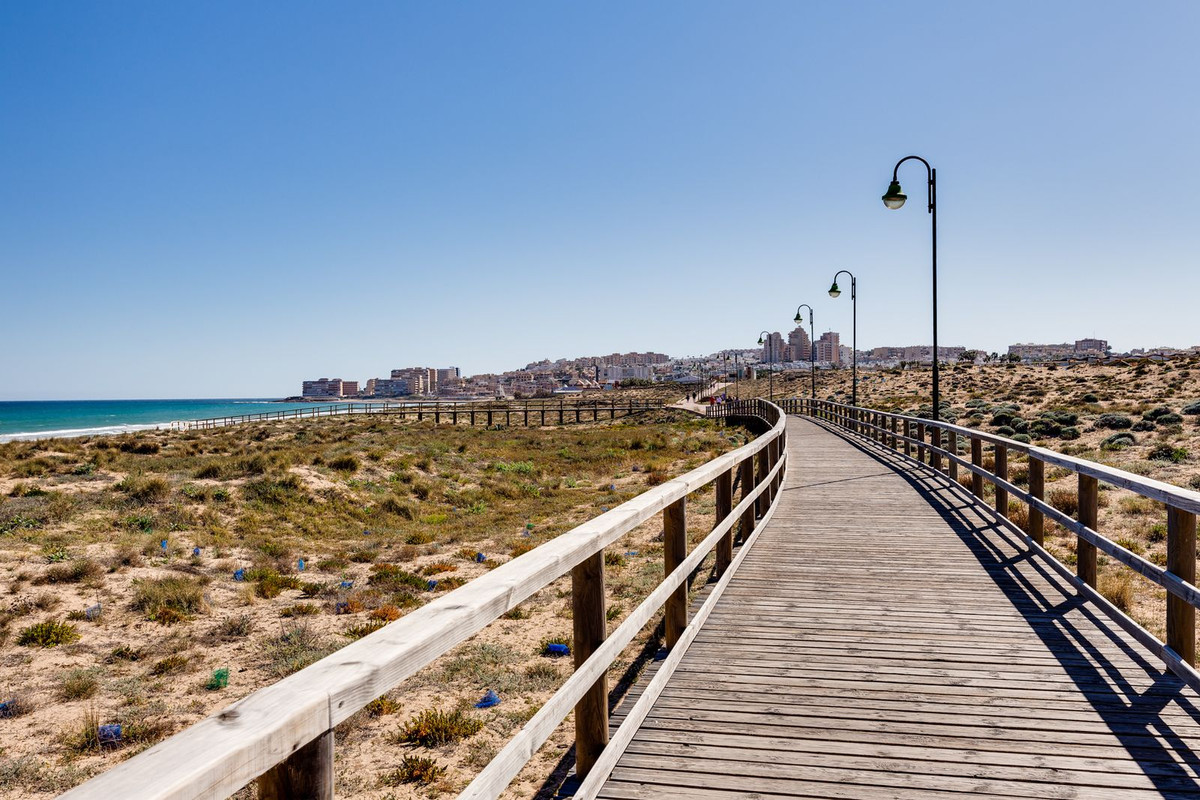 Apartamento de 1 dormitorio en venta en La Mata