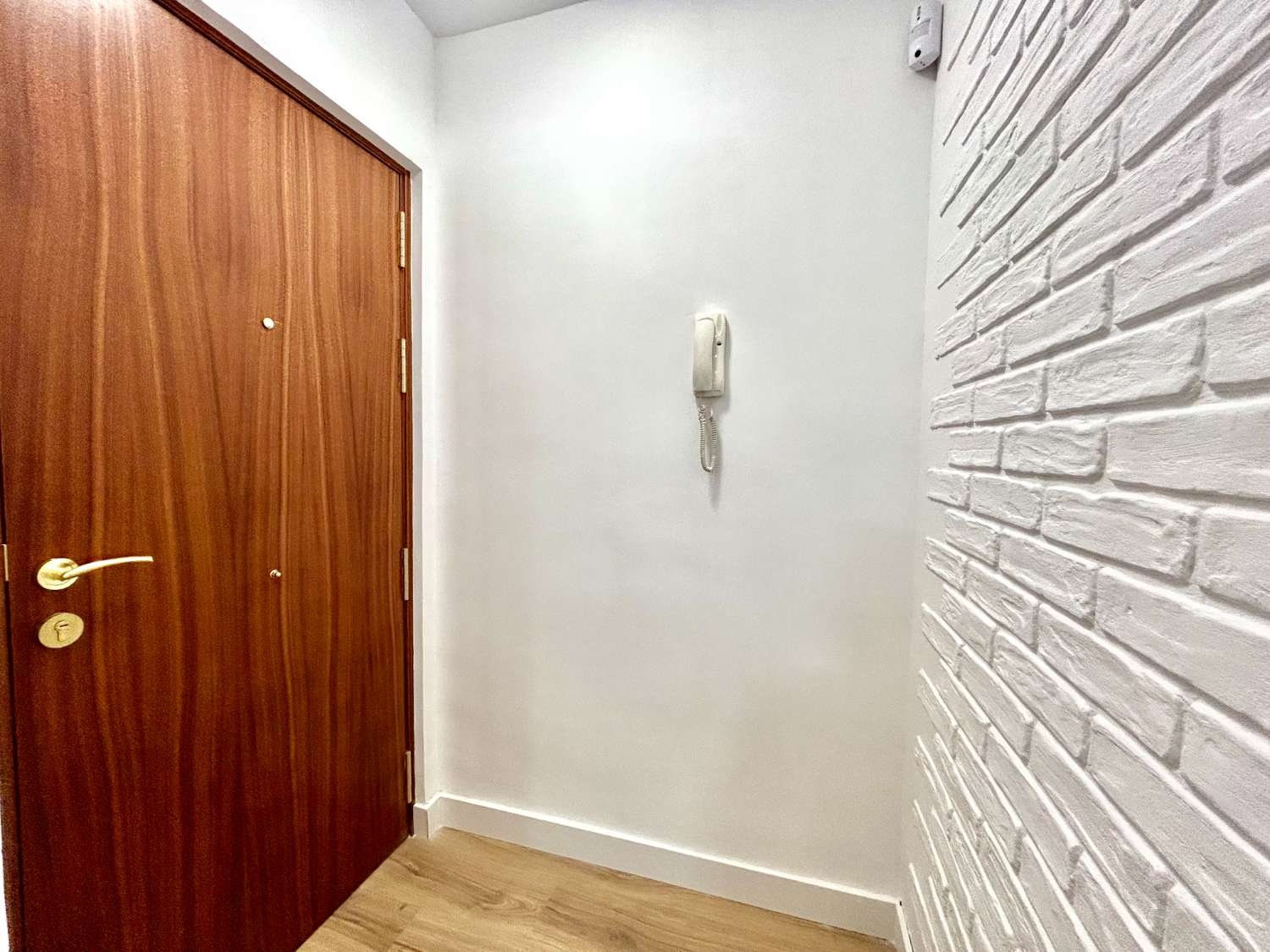 Apartamento de 3 habitaciones en venta en Torrevieja.