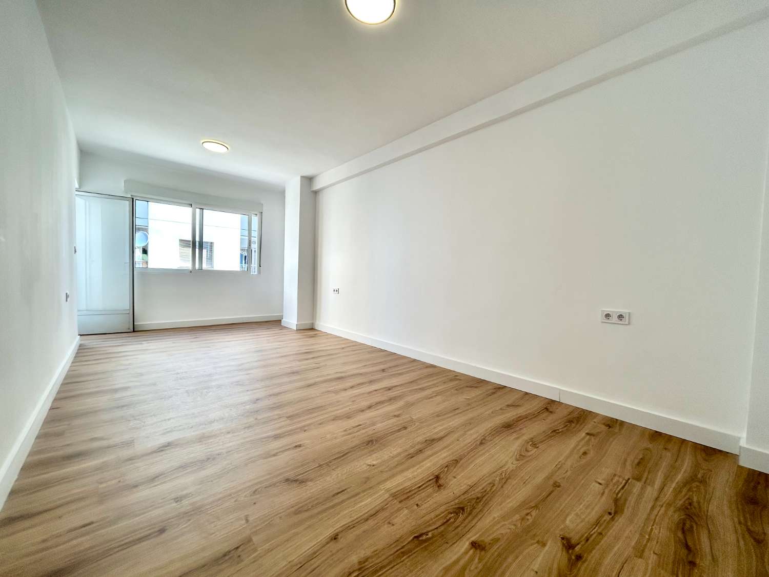 Apartamento de 3 habitaciones en venta en Torrevieja.