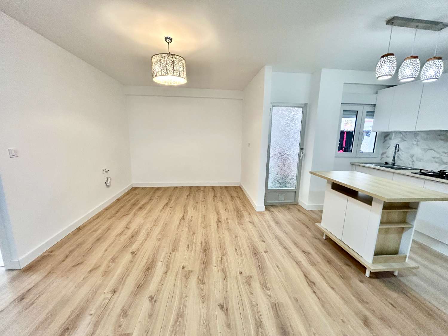 Apartamento de 3 habitaciones en venta en Torrevieja.