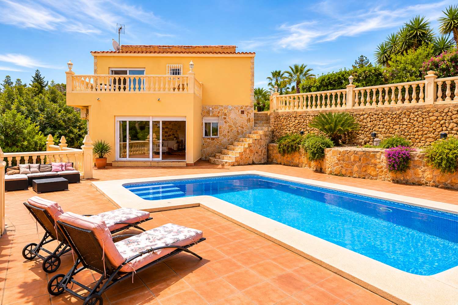 Villa for sale in La Nucia for €549,000