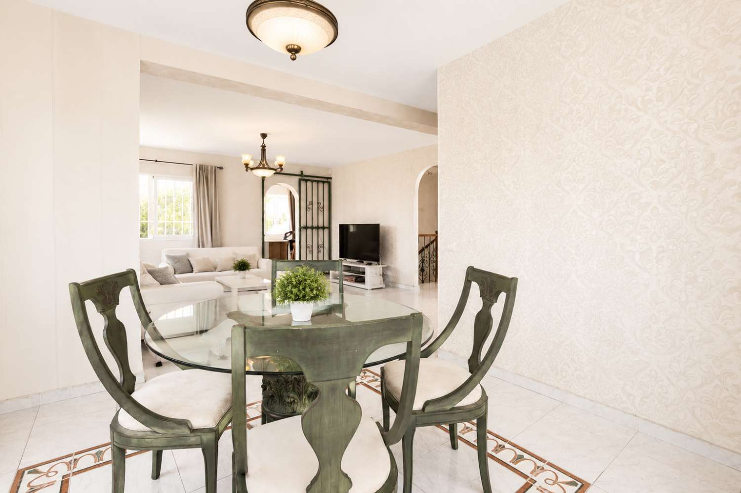 Villa for sale in La Nucia for €549,000
