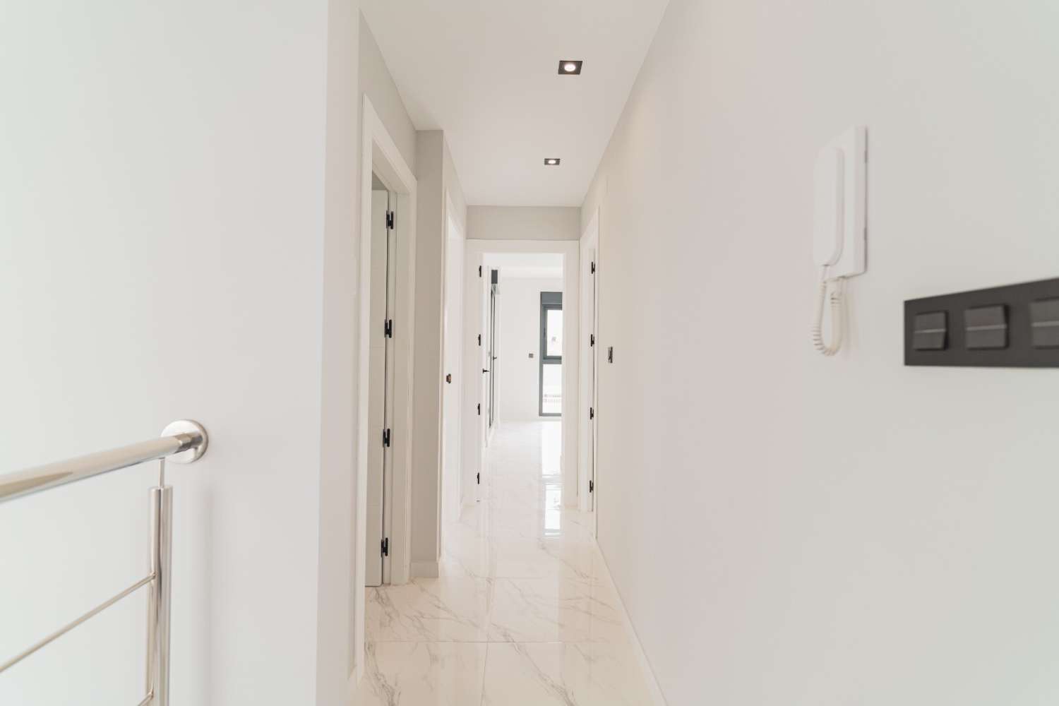 Exclusive villa in Punta Prima, ready to move in