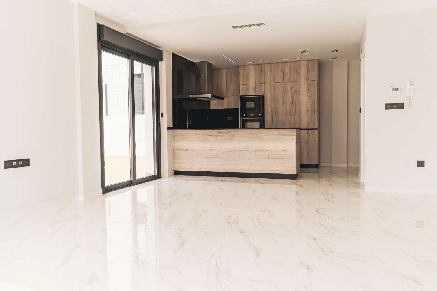 Exclusive villa in Punta Prima, ready to move in