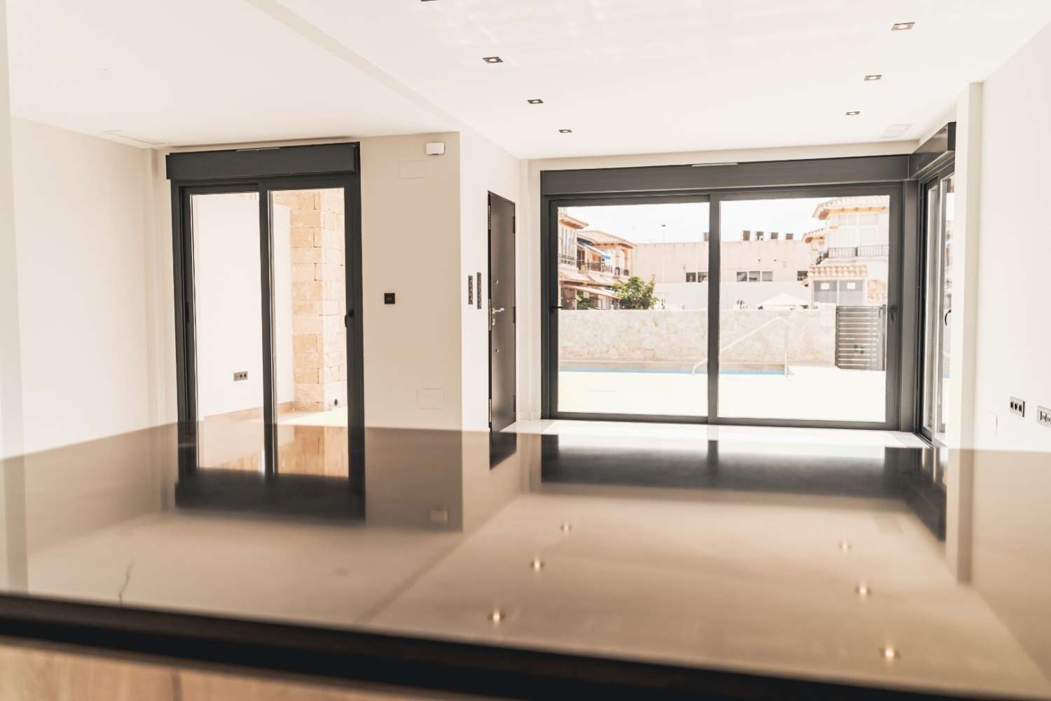 Exclusive villa in Punta Prima, ready to move in