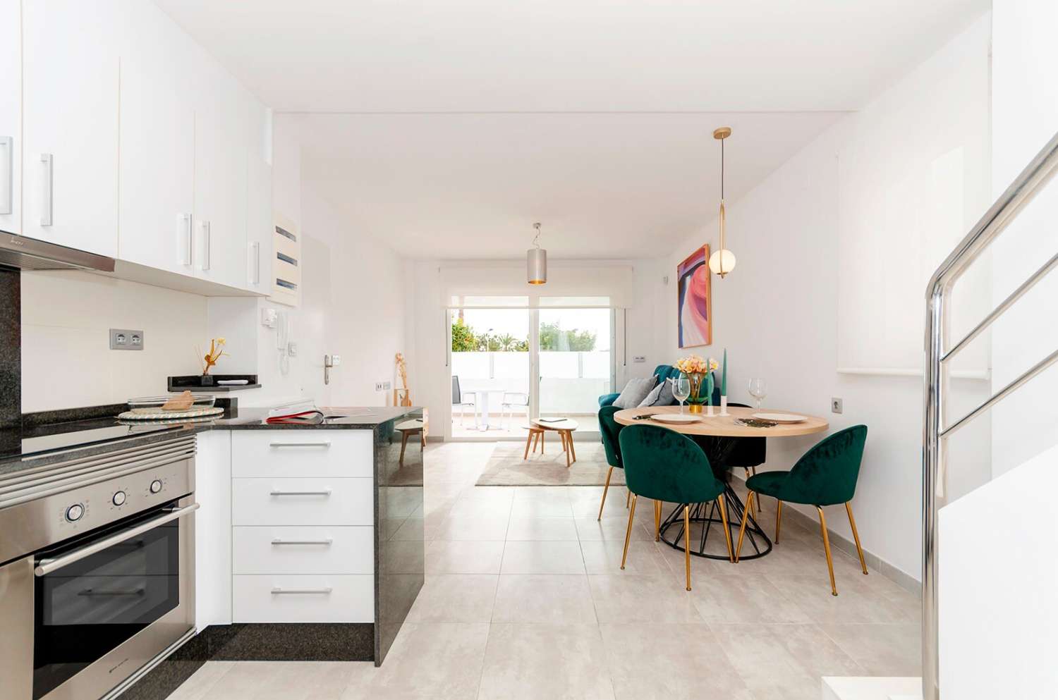 Villa in Torrevieja met uitzicht op het roze zoutmeer en dicht bij alle denkbare voorzieningen.