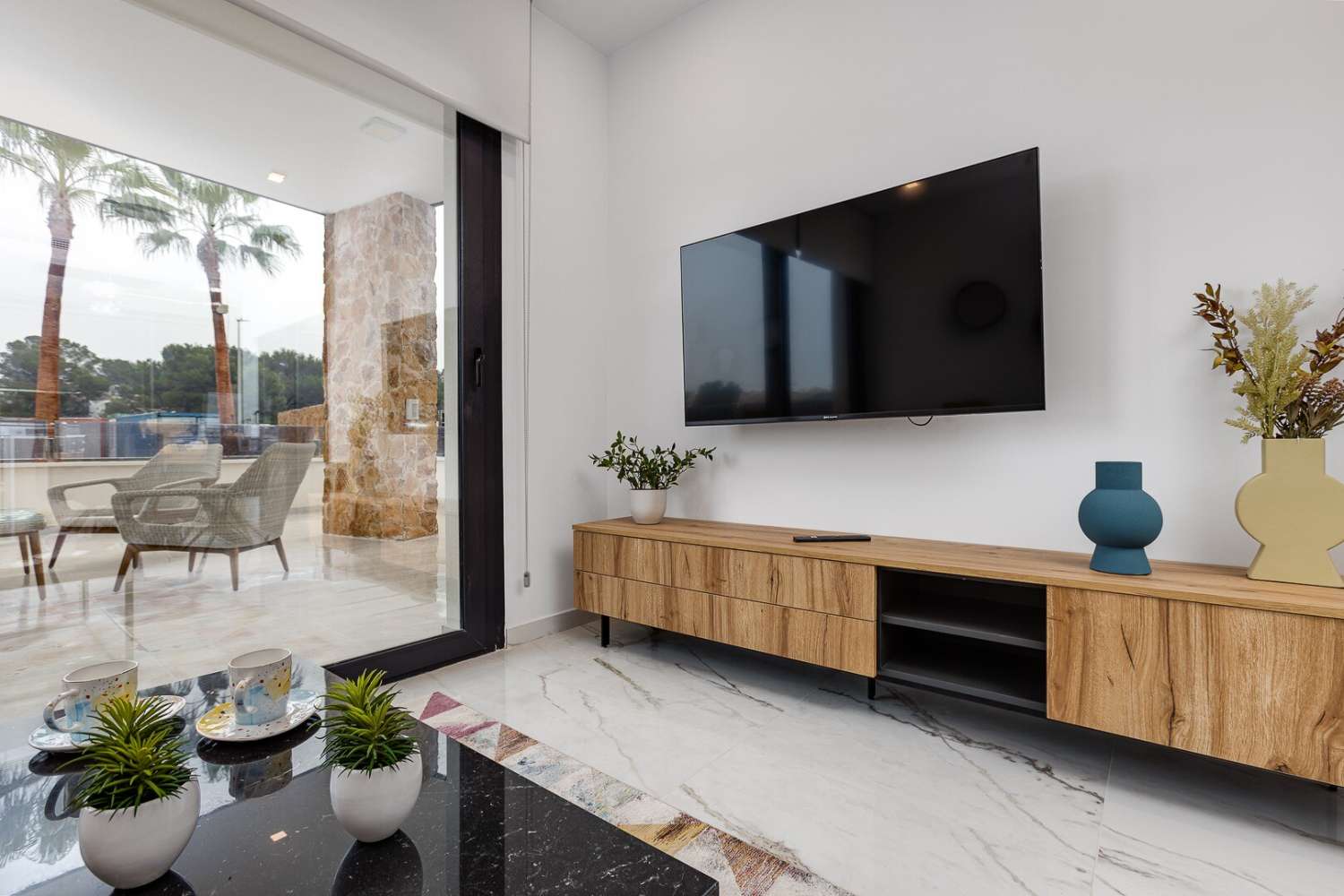 Apartamentos de lujo totalmente equipados en Torrevieja