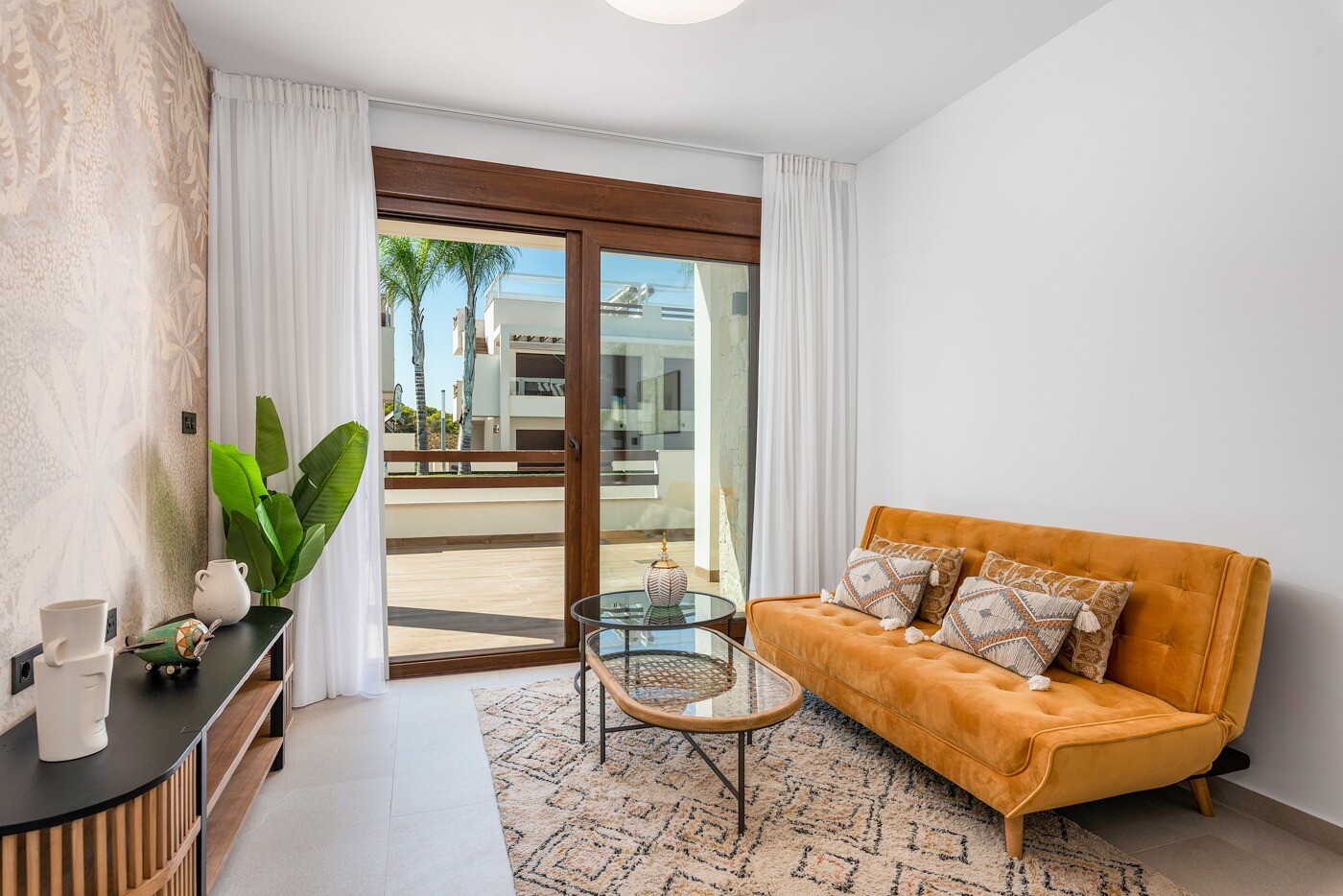 Apartamento de obra nueva, en planta baja, en Los Balcones, Torrevieja