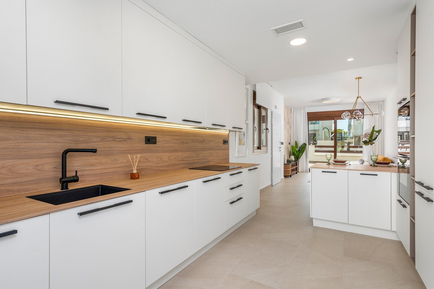 Apartamento de obra nueva, en planta baja, en Los Balcones, Torrevieja