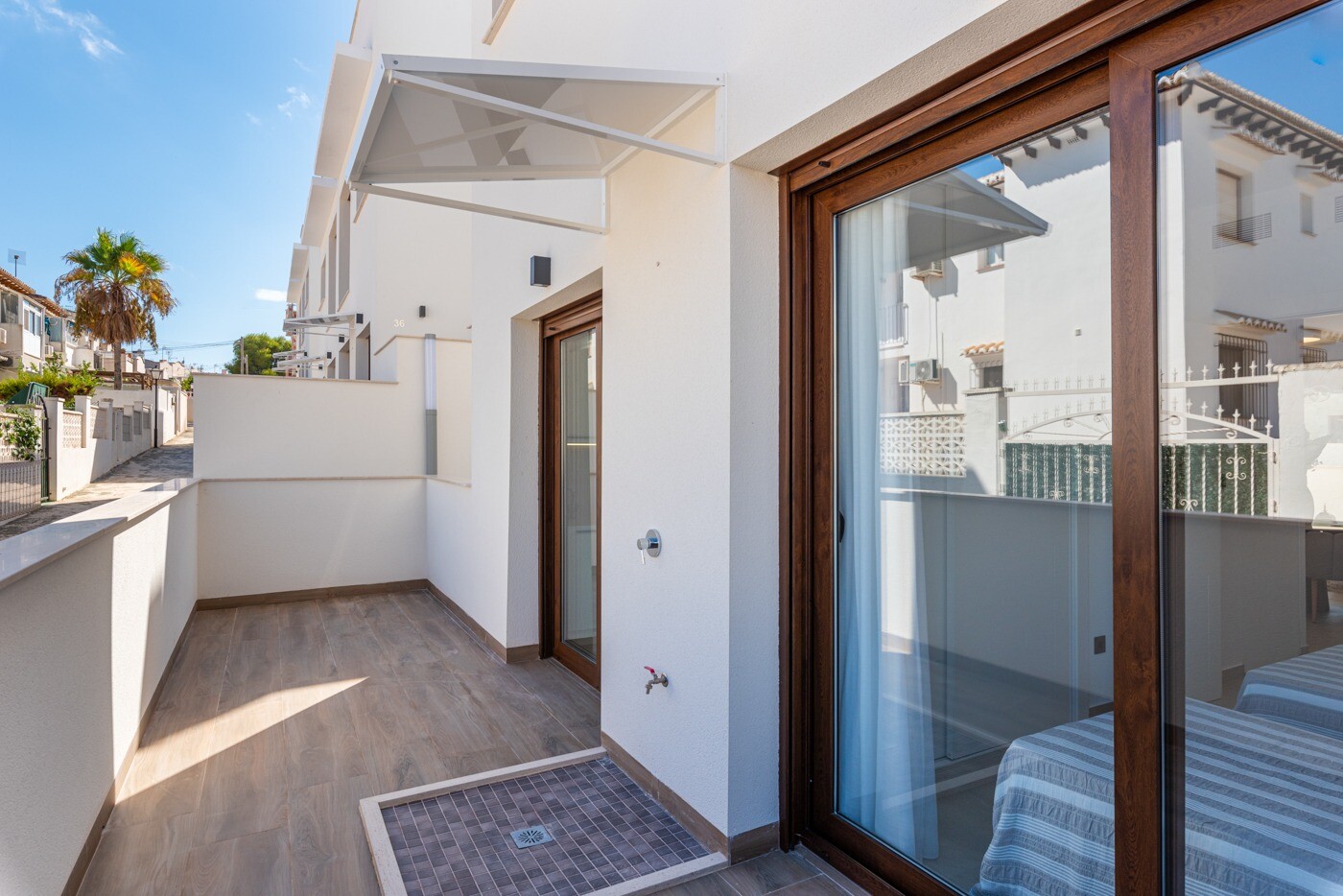 Apartamento de obra nueva, en planta baja, en Los Balcones, Torrevieja