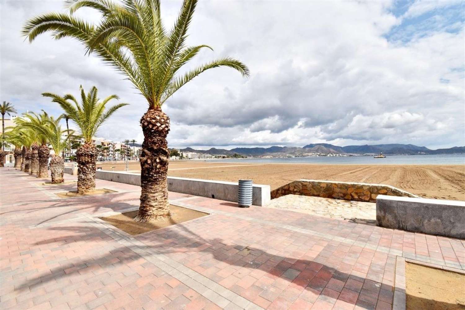 Apartamentos de nueva construcción en Puerto de Mazarrón, a solo 200 metros de la playa