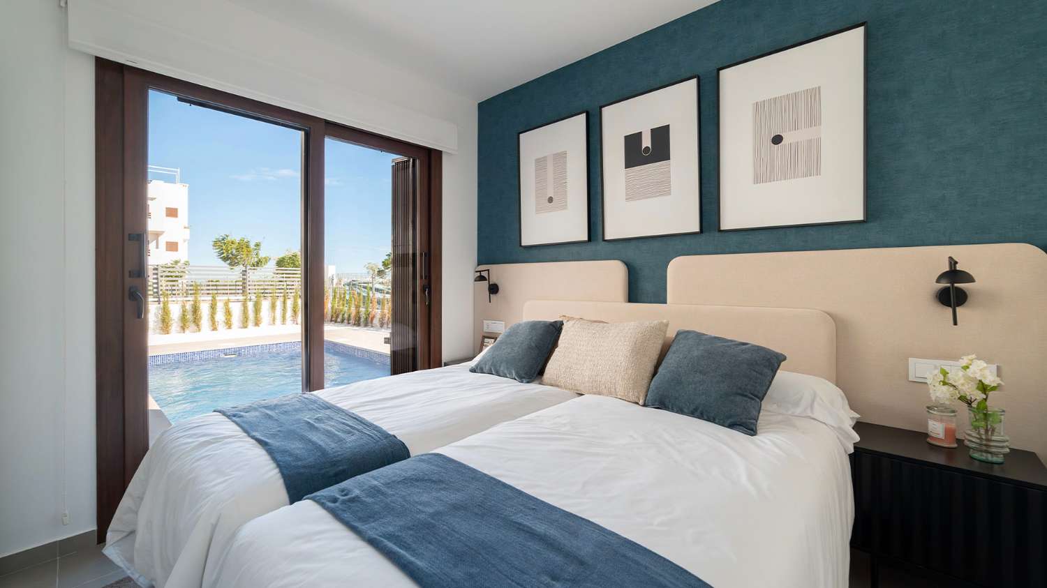 Villa en venta en Almería