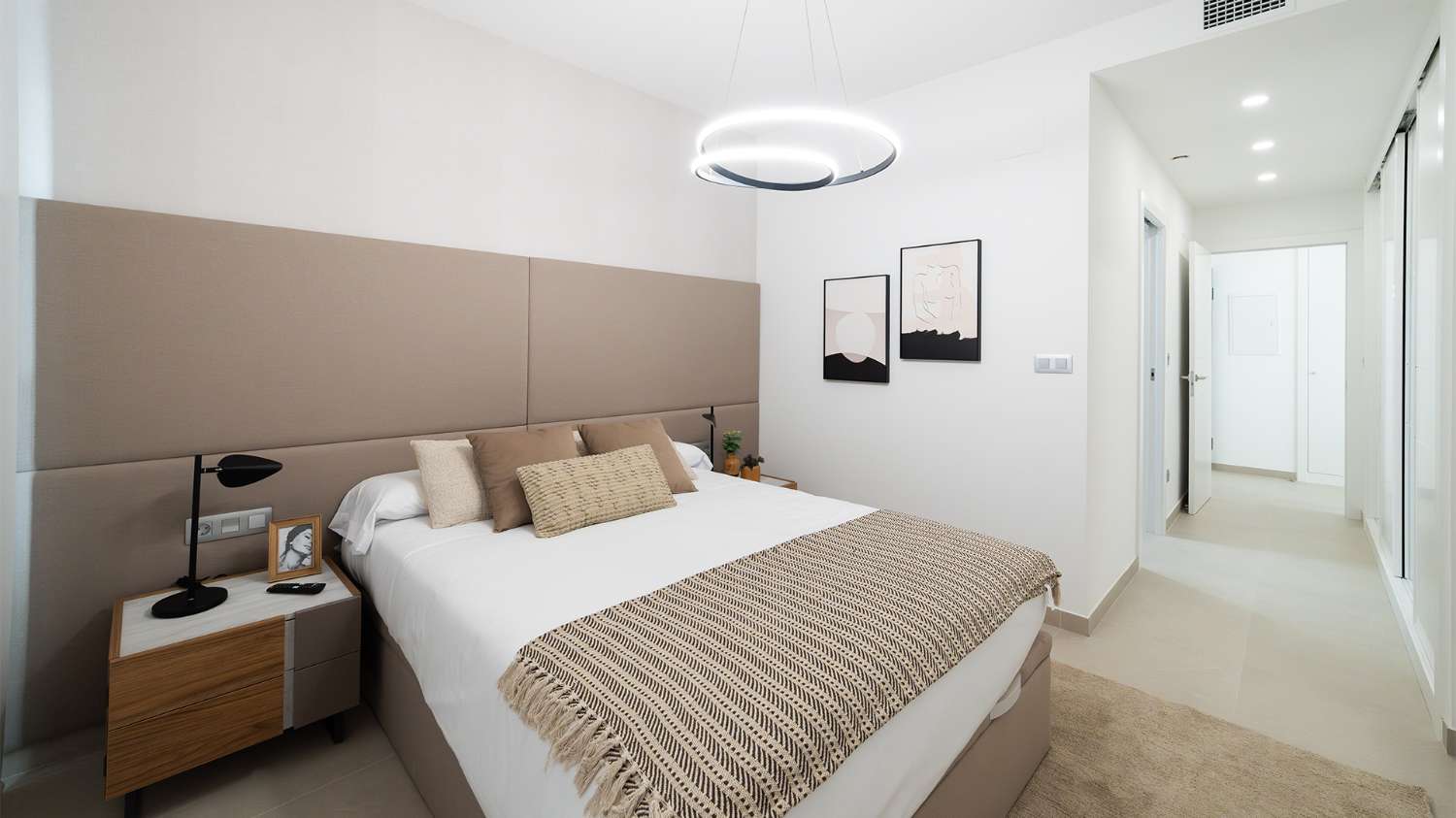 Apartamentos de obra nueva en playa de Poniente, Benidorm