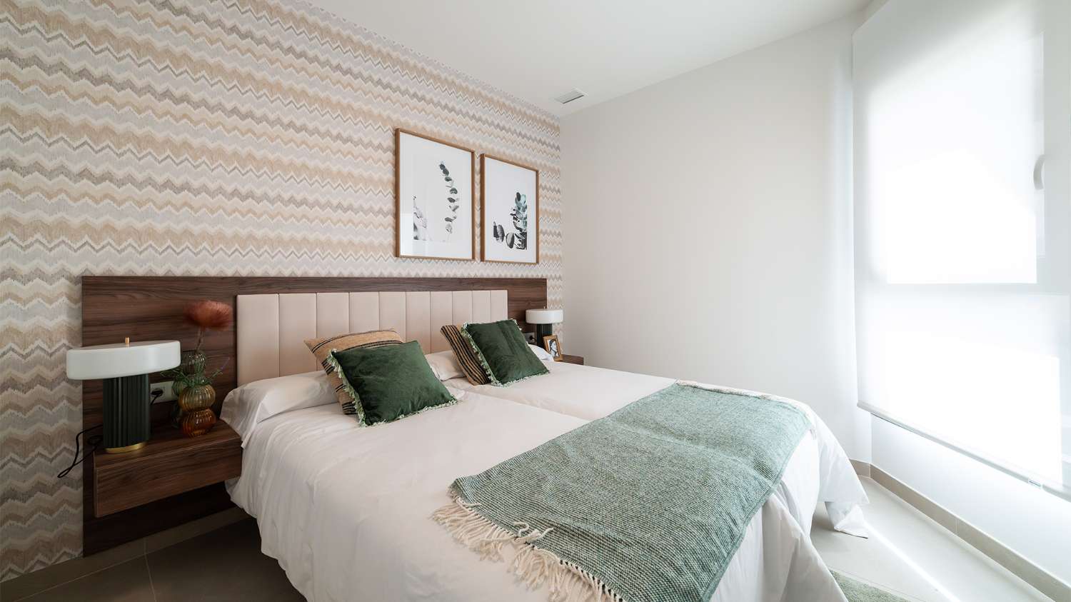 Apartamentos de obra nueva en playa de Poniente, Benidorm