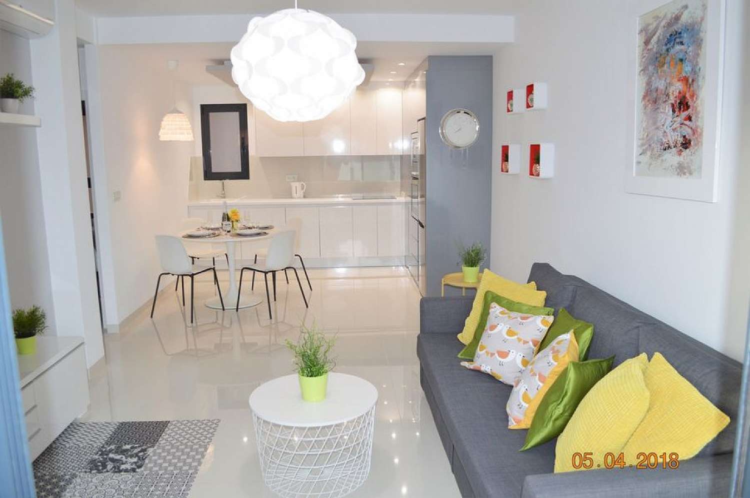 Apartamento de vacaciones en Mil Palmeras (Pilar de la Horadada)