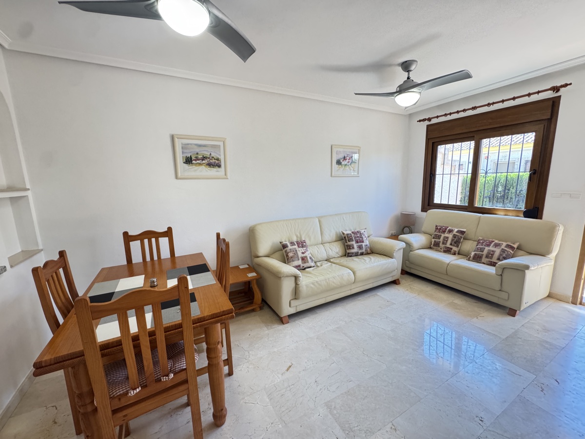 Bungalow en venta en Villamartín-Las Filipinas (Orihuela)