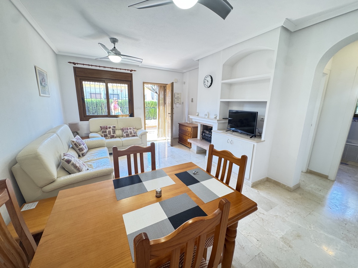 Bungalow en venta en Villamartín-Las Filipinas (Orihuela)