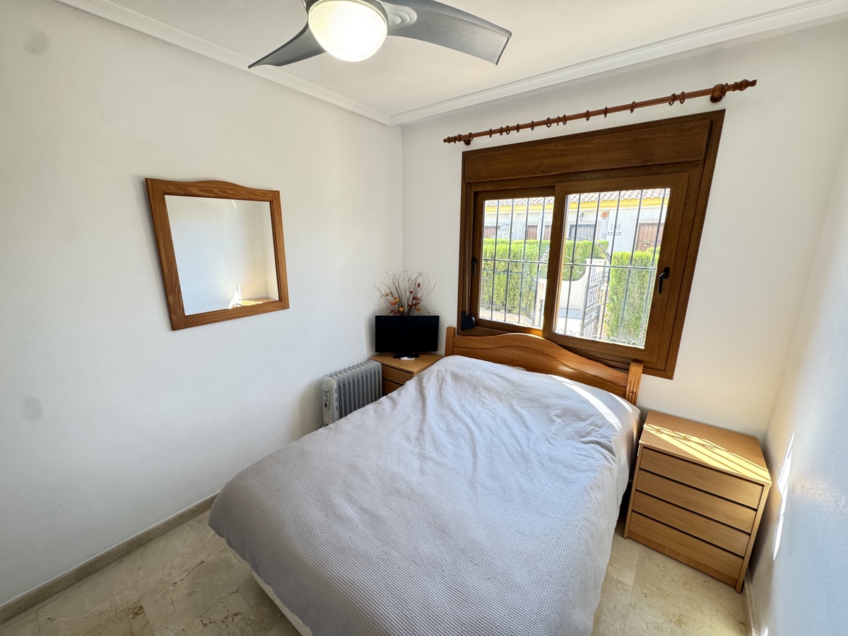 Bungalow en venta en Villamartín-Las Filipinas (Orihuela)