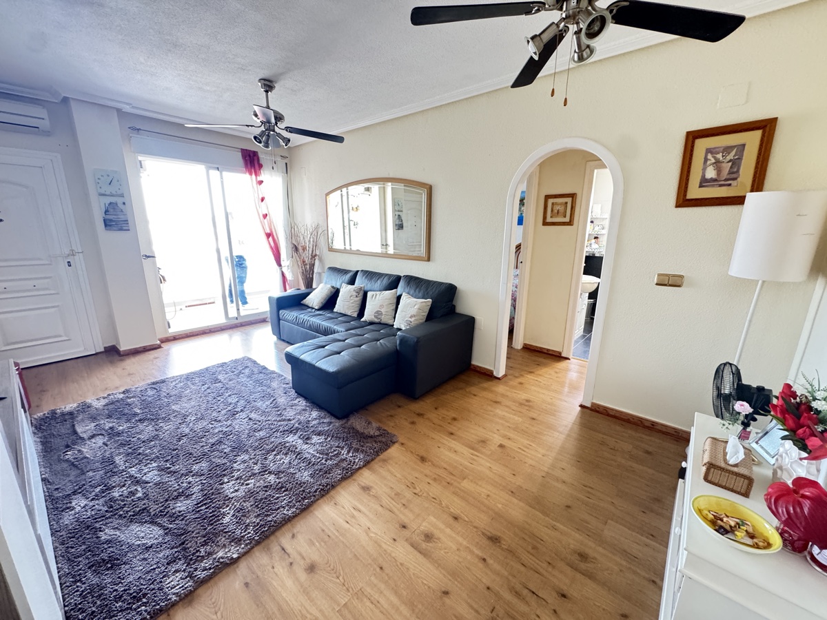 квартира в продаже в Villamartín-Las Filipinas (Orihuela)