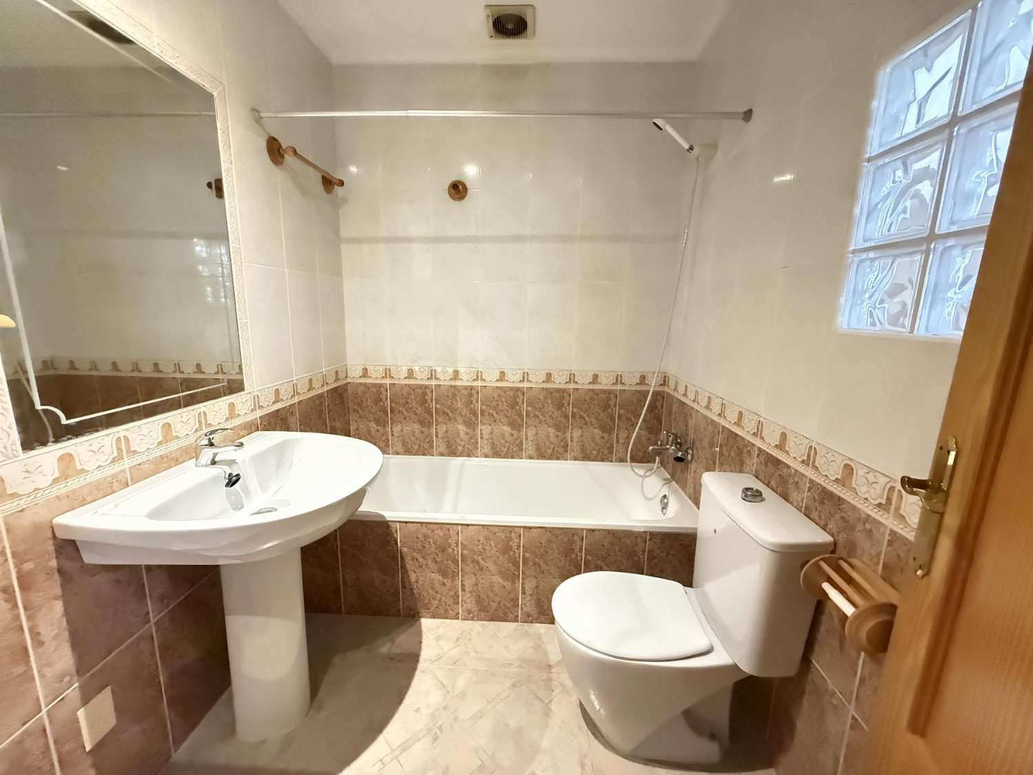 Chalet en venta en Playa Flamenca (Orihuela)