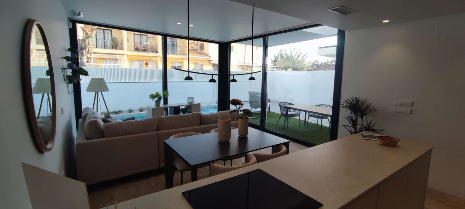 Villa in vendita a Torre de la Horadada (Pilar de la Horadada)