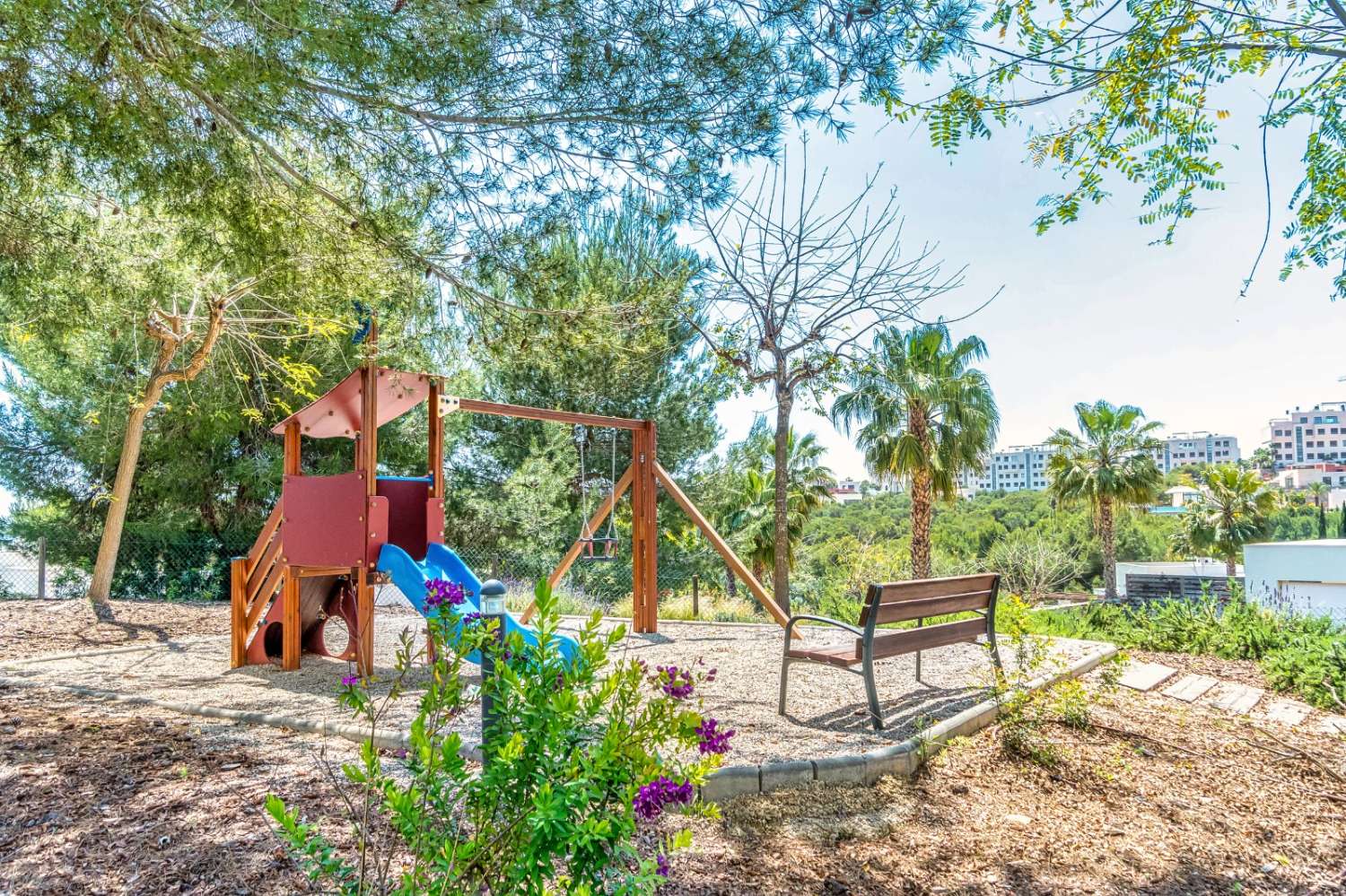 квартира в продаже в Campoamor (Orihuela)